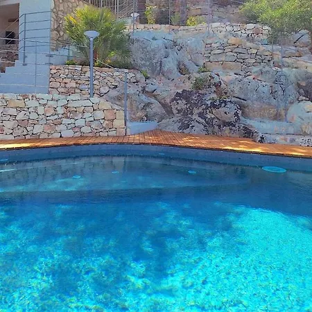 Holiday home Loggia Dell'acanto Infinity Pool Overlooking Town And Sea Scicli